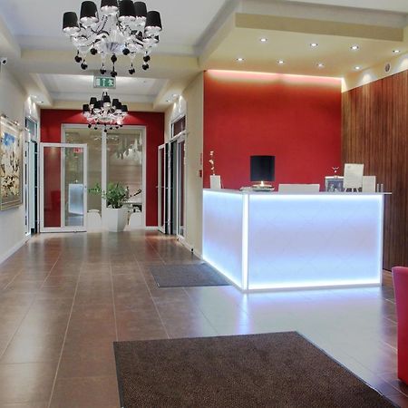 Hotel Ajax Janki Εξωτερικό φωτογραφία