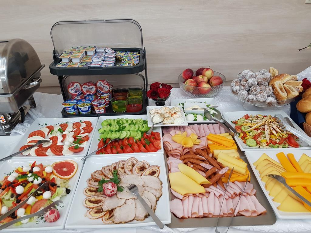 Hotel Ajax Janki Εξωτερικό φωτογραφία